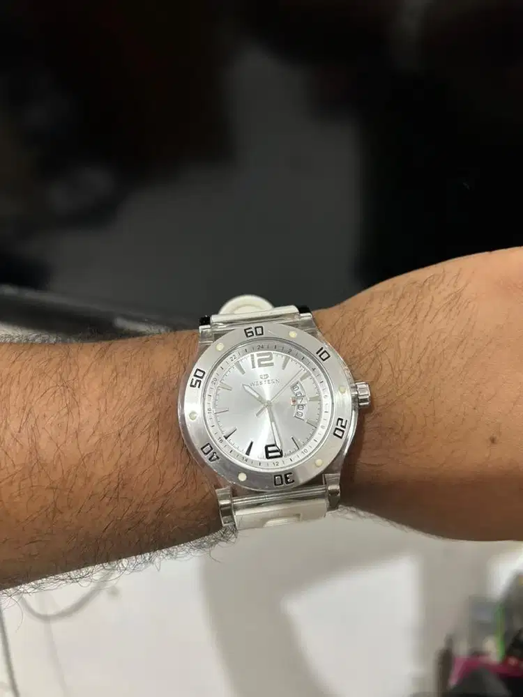 Jam Western Putih White Rubber