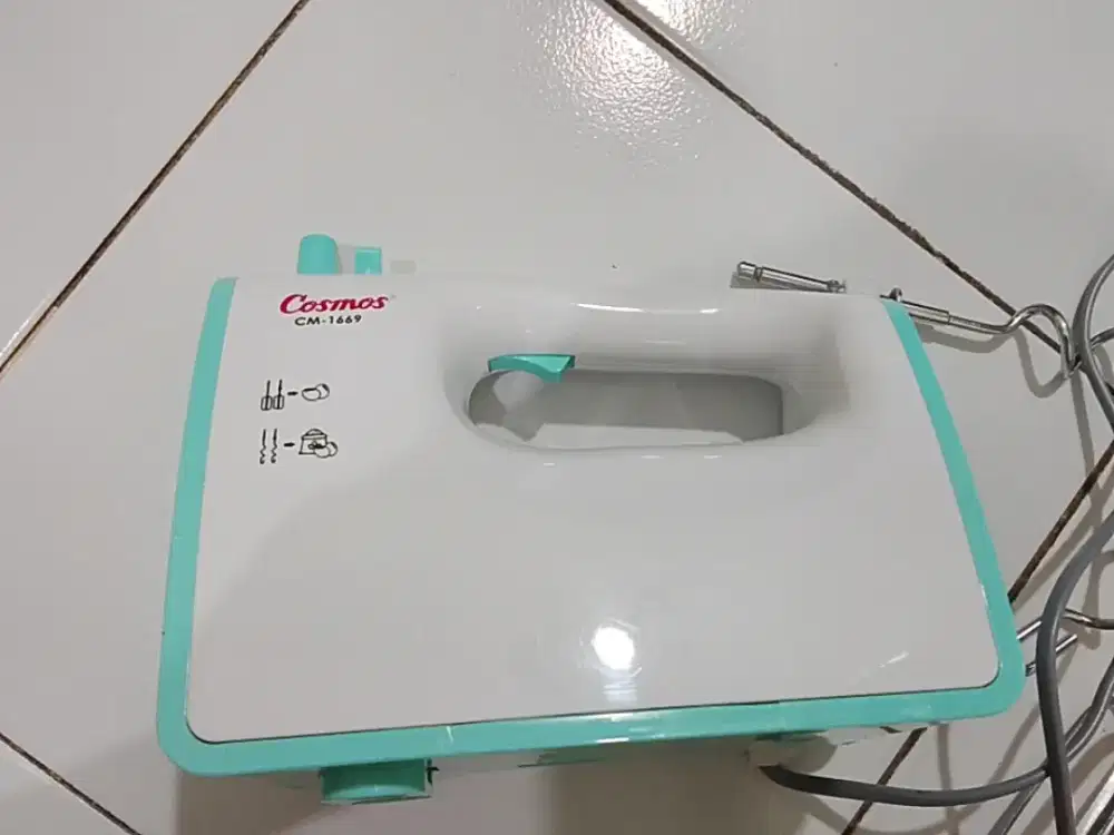 Hand Mixer Cosmos CM-1669