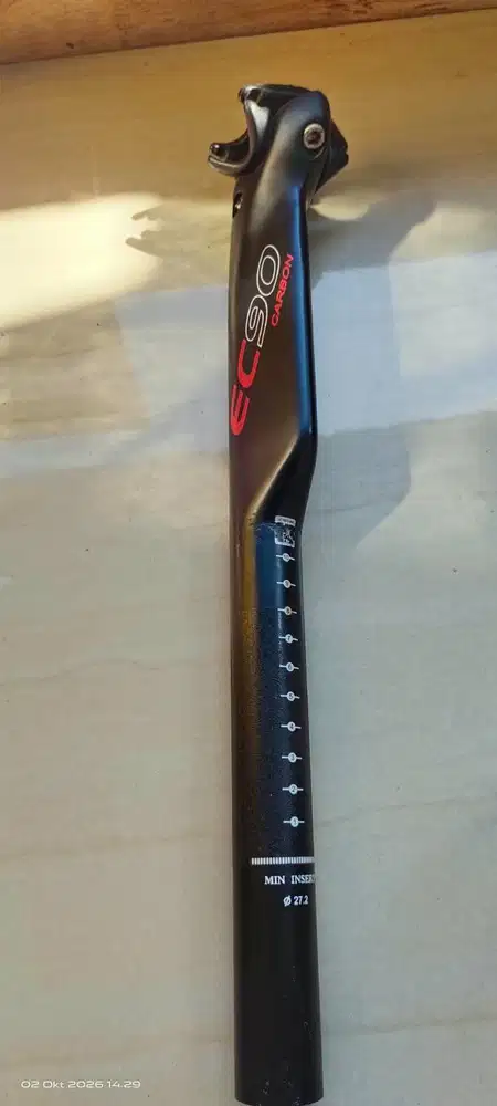 Seatpost carbon 27.2 model aero