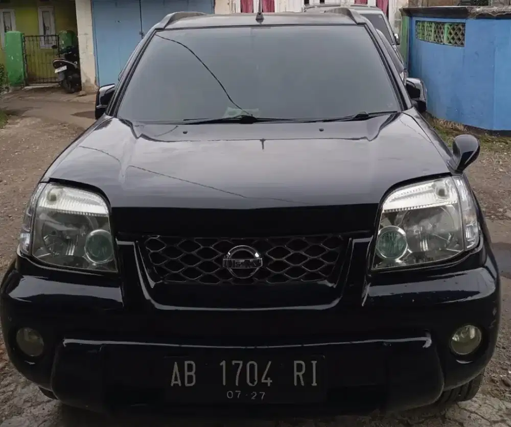 Nisan xtrail 2.5 st metik