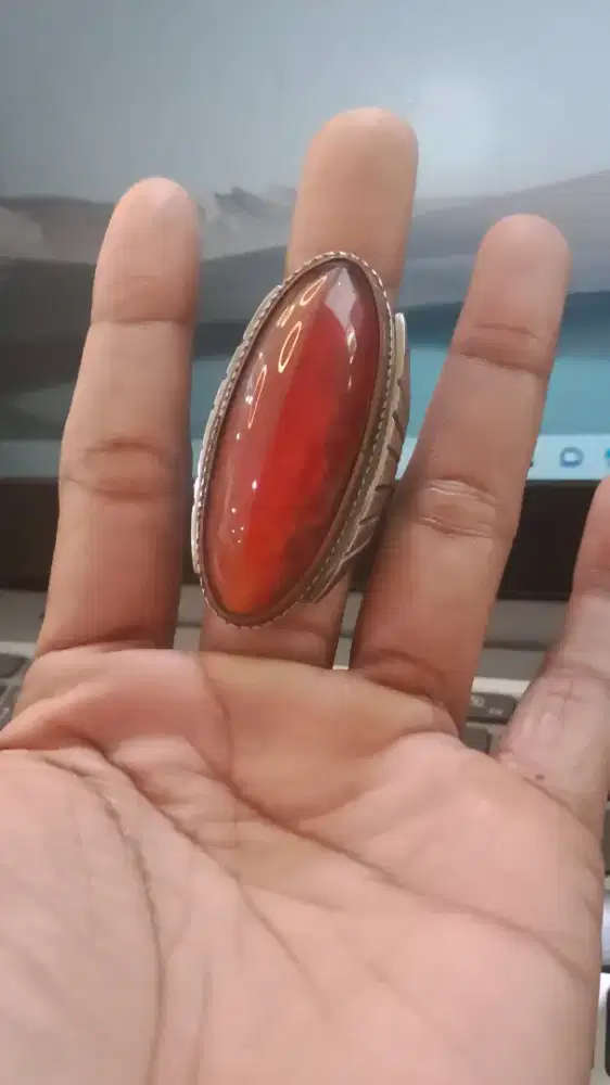 Pandan merah jual santai