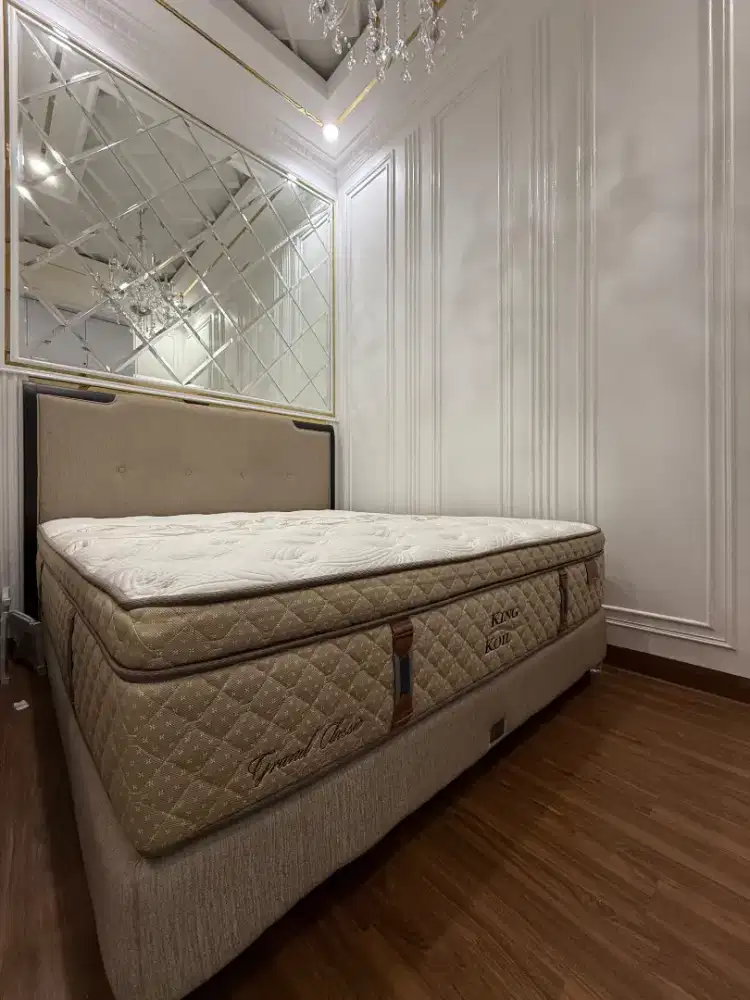 Tempat Tidur King Koil Full Set Grand Classic