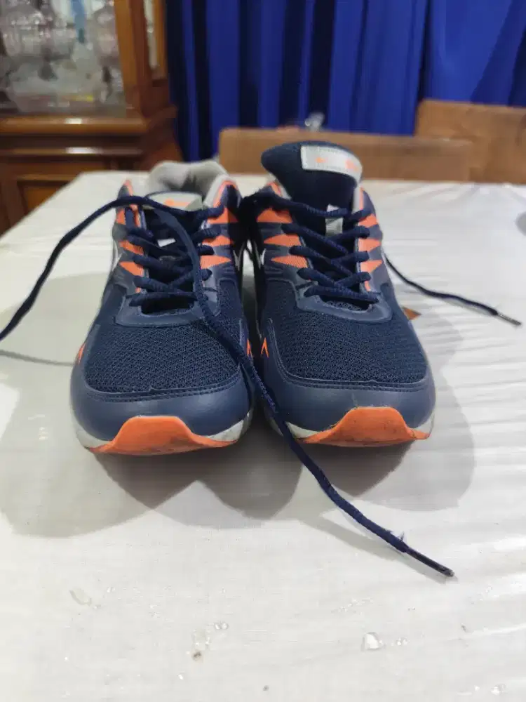 Sepatu Eagle Run Breaker Original - Size 42 (Fit untuk Size 41)