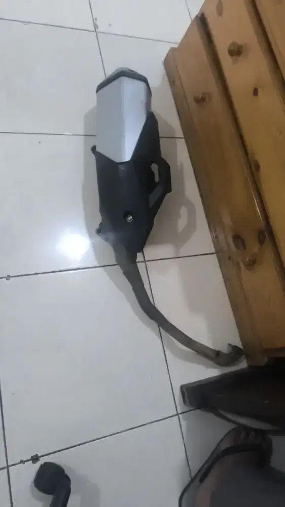 Knalpot ori honda Adv 160 like new