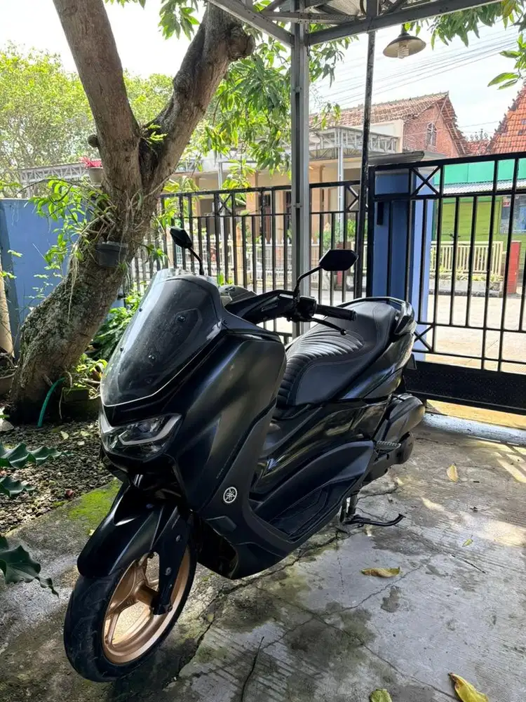 Dijual sepeda motor Nmax 155 Abs