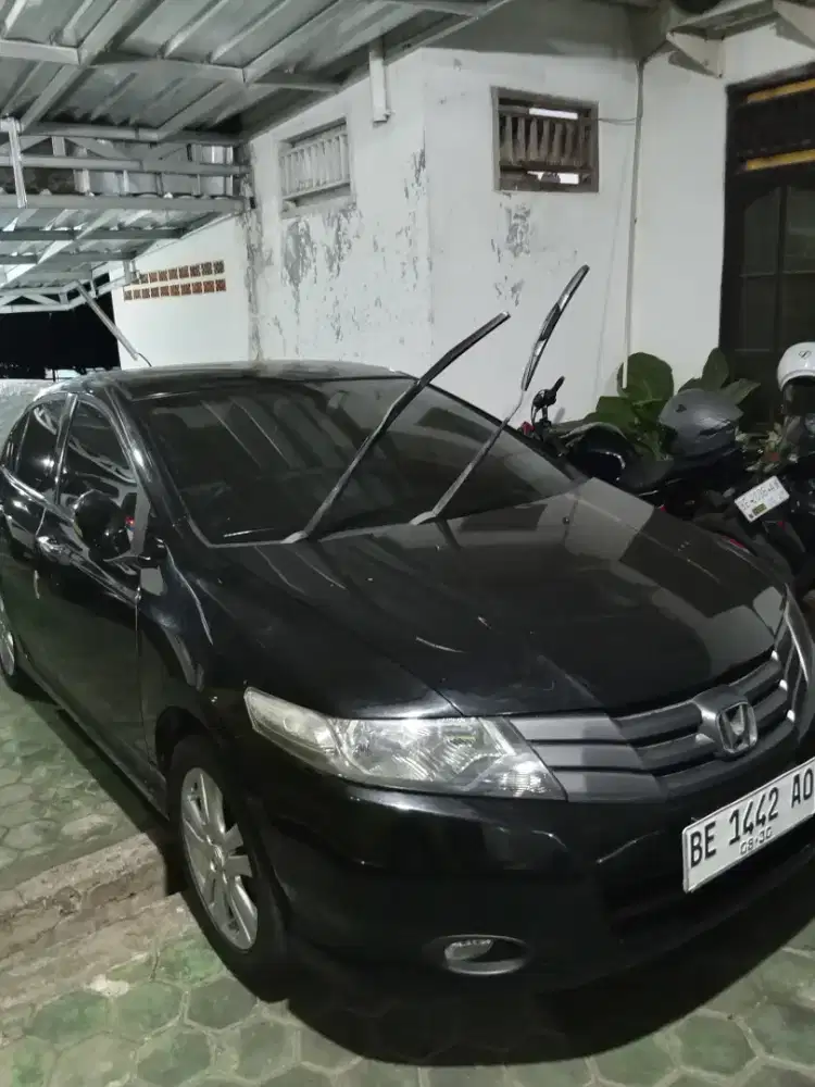 Masih mulus Honda city 2010 matic