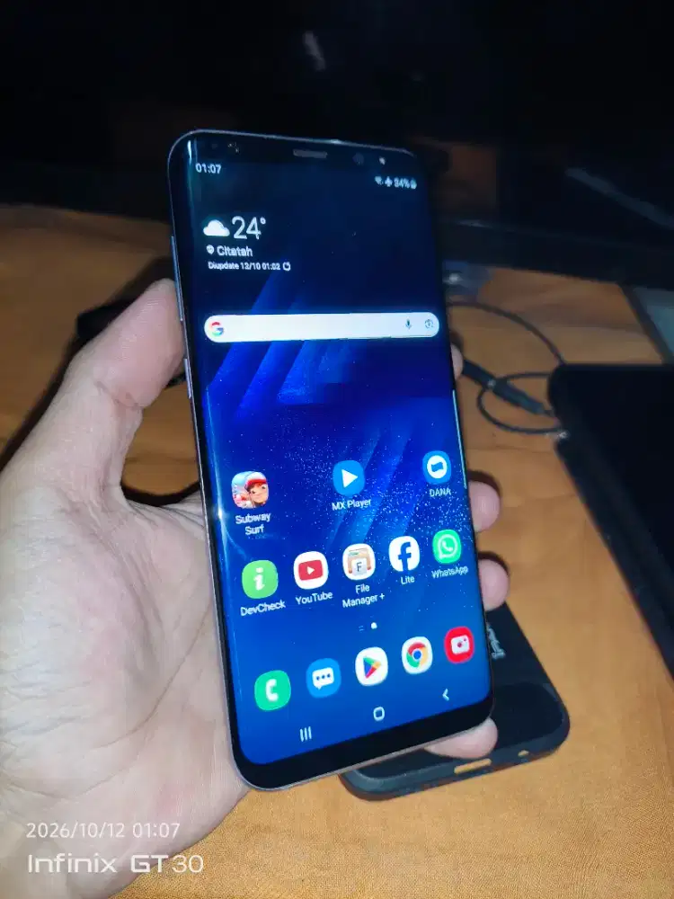 Samsung S8+ 4gb/64gb Ex flagship Hp+charger & softcase