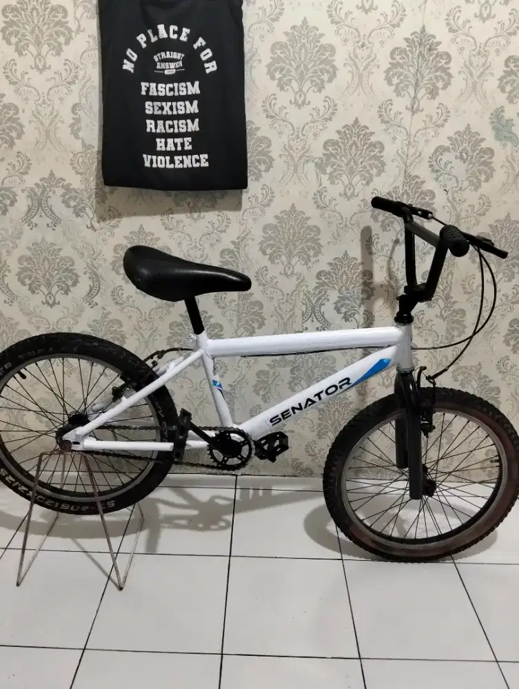 Sepeda BMX anak ukuran 20 untuk umur 5 sampai 15 tahun
