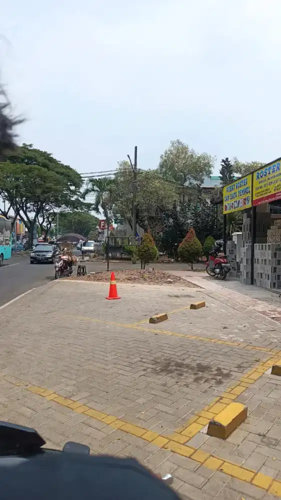 Dibutuhkan tenaga serabutan