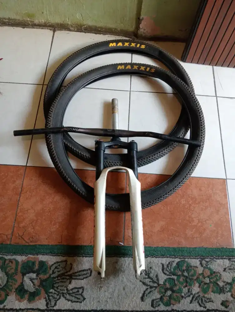Di Jual seperpat sepeda