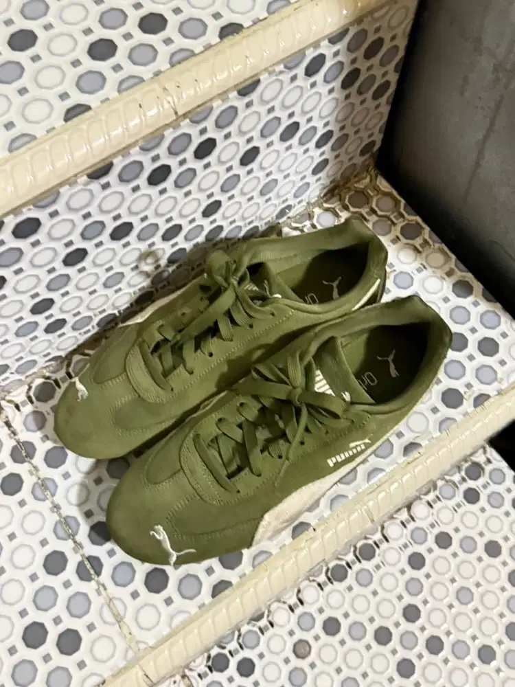 puma speed cat size 42