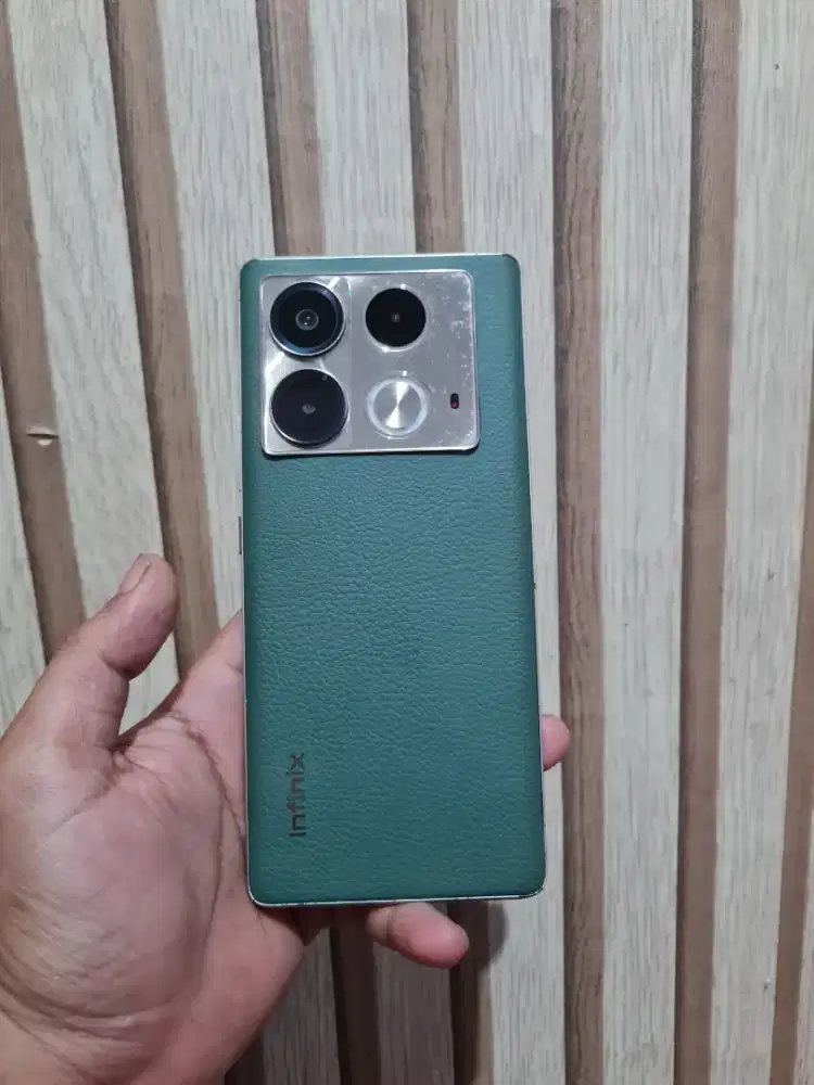 INFINIX NOTE 40S LAYAR LENGKUNG 8/256GB RESMI