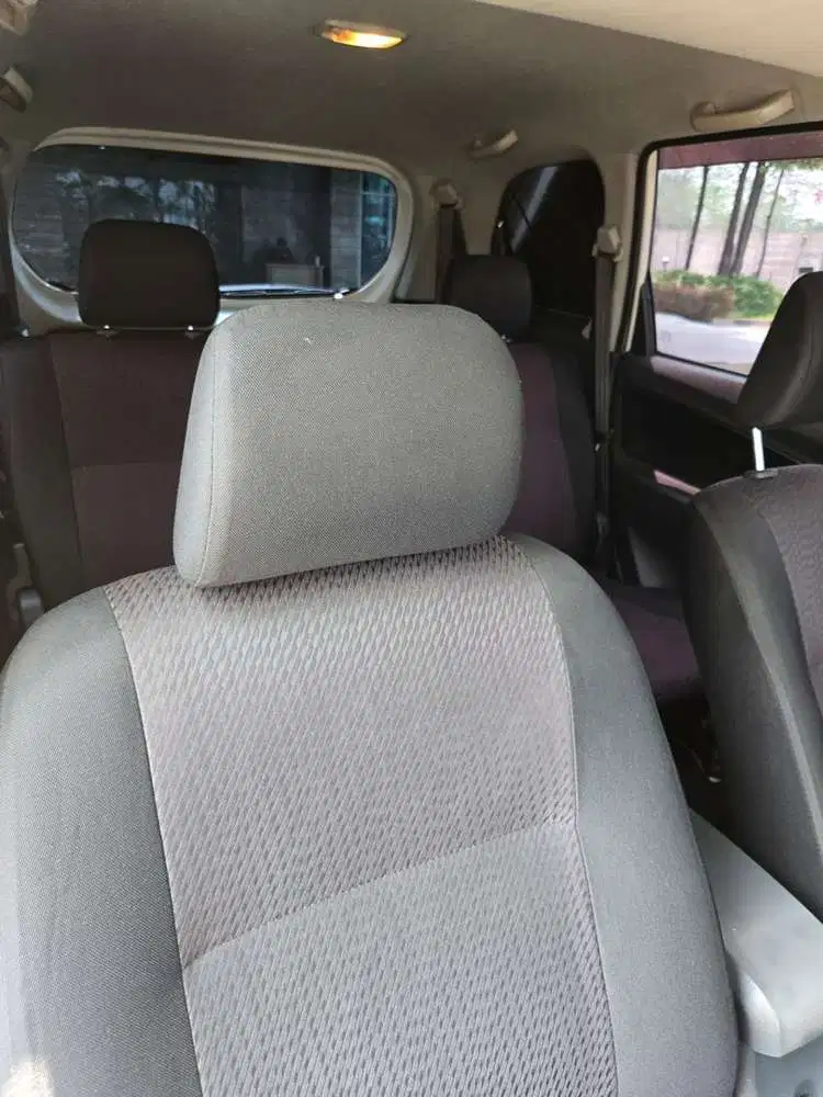 Toyota Avanza 2012 Bensin