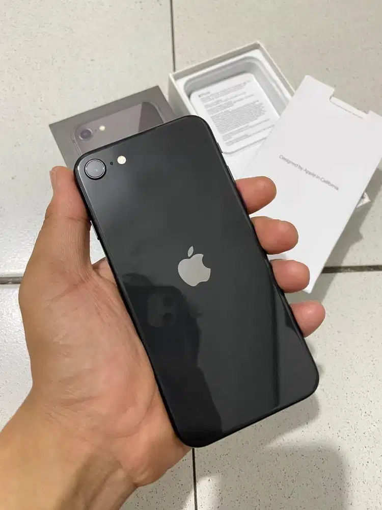 IPHONE SE GEN 2 2020 BLACK 64GB