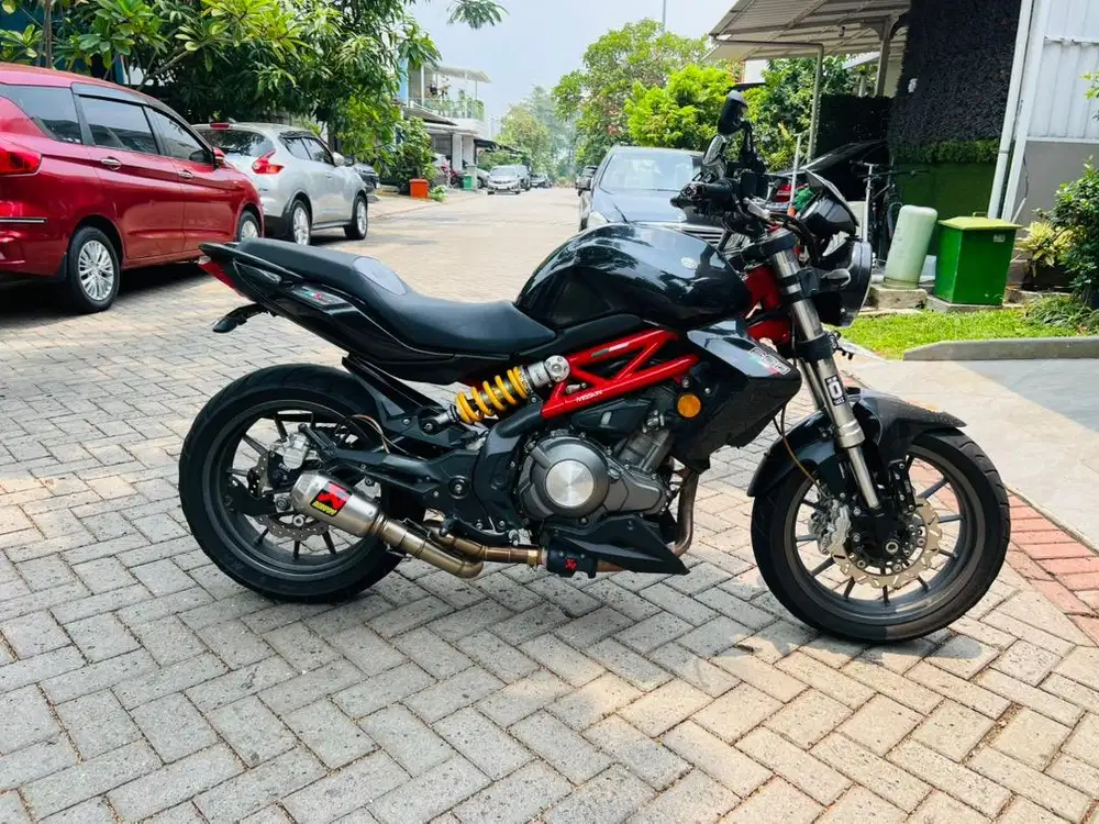 Benelli TNT 250