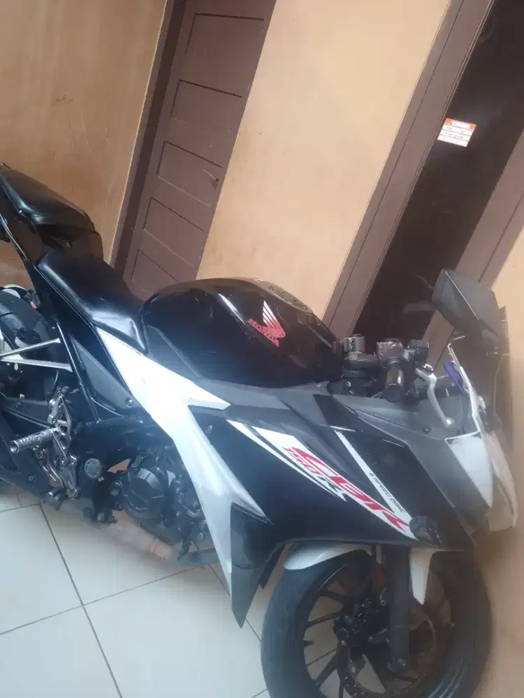 Honda CBR150 facelift 2017