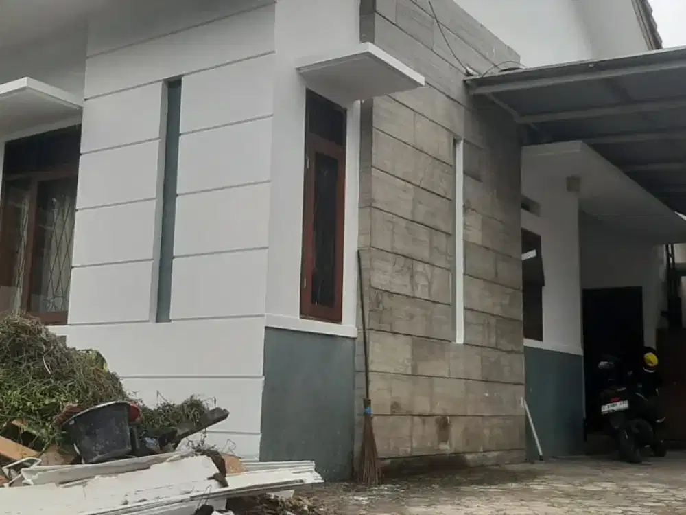 Rumah Halaman Luas di Dekat Sesko Sman 8 Turangga Martanegara