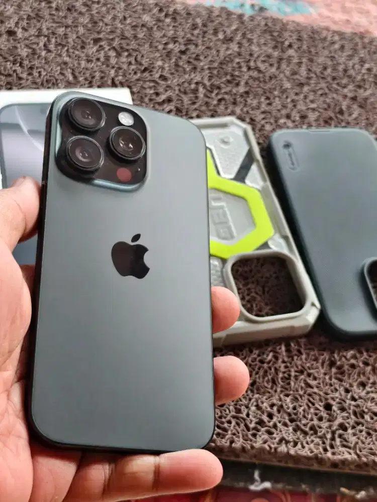 Iphone 16 pro IBox/TAM istimewa
