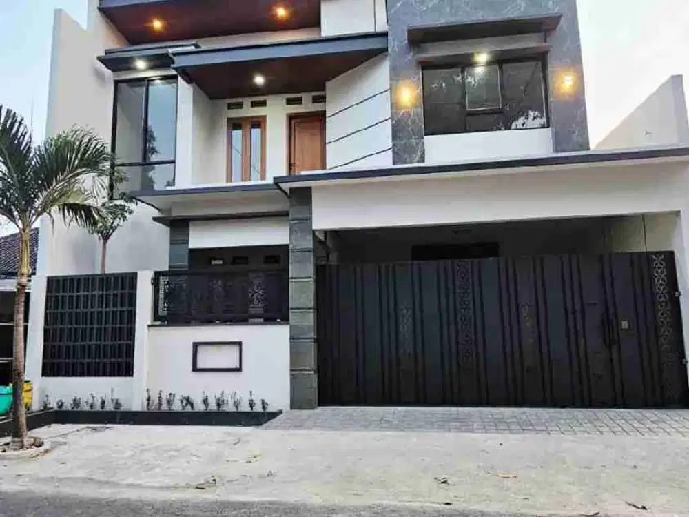Rumah Baru Mewah 2 Lantai Akses Lebar Solo Kota 5 Menit Ke Manahan dan Exit Tol