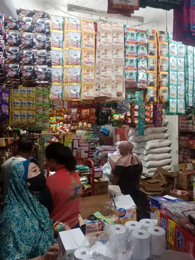 Dibutuhkan karyawan