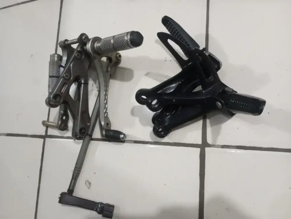 Underbone racing , footstep