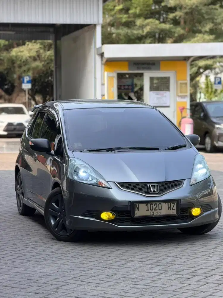 Honda Jazz RS 2010 matic Istimewa