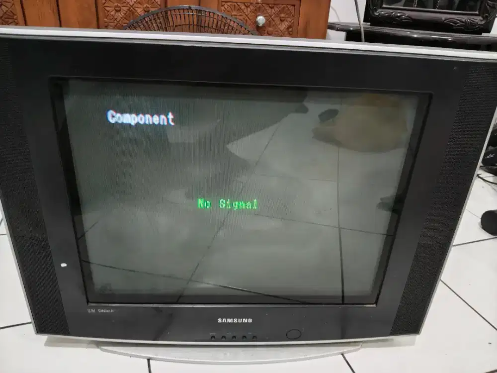 TV tabung analog Samsung 21 inch