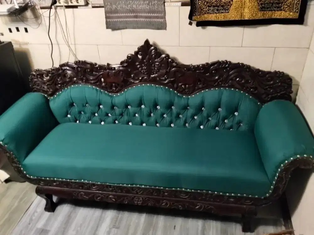 Tukang service sofa
