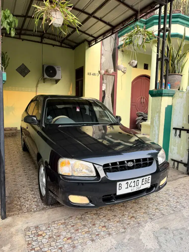 Dijual Hyundai Verna Manual 2002