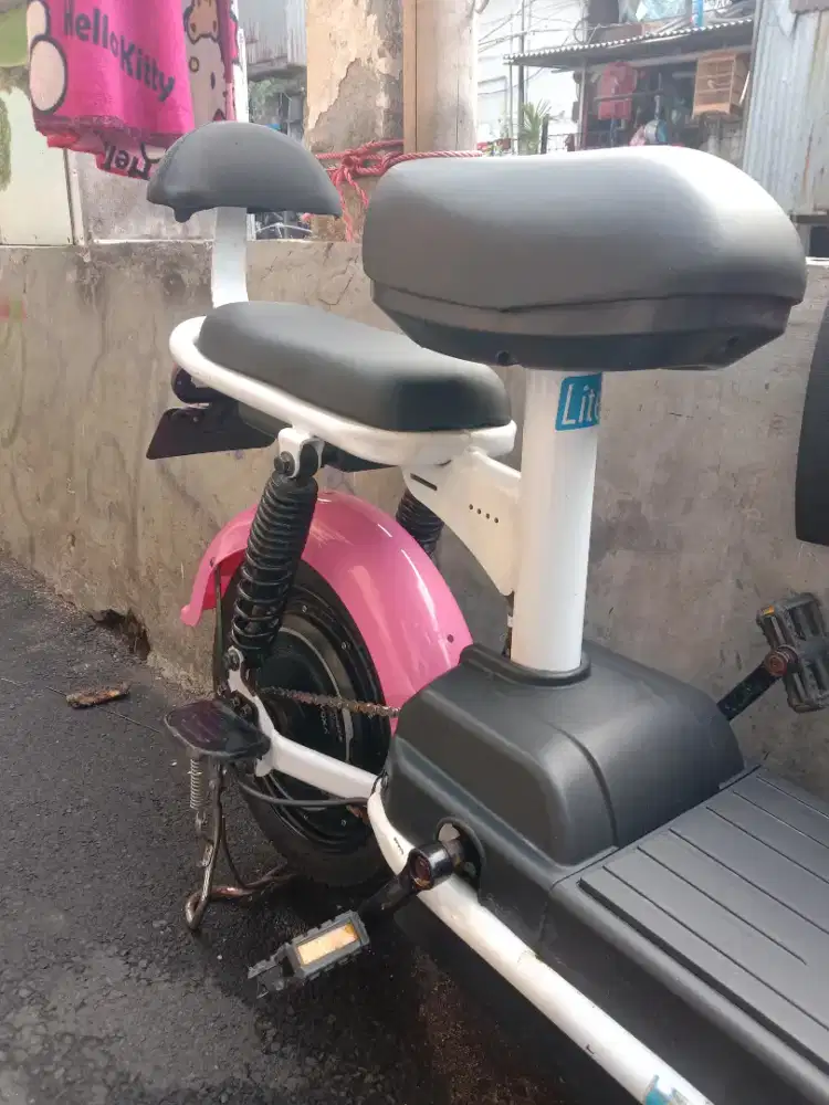 Sepeda listrik VOXA