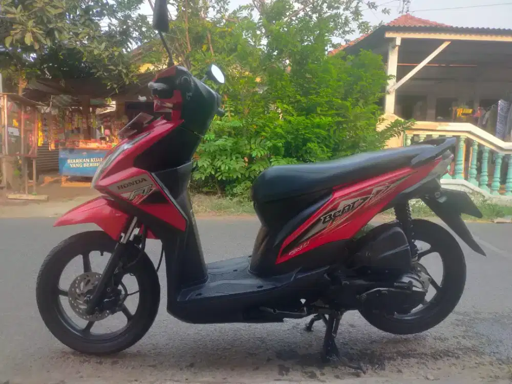 beat injeksi tahun 2012