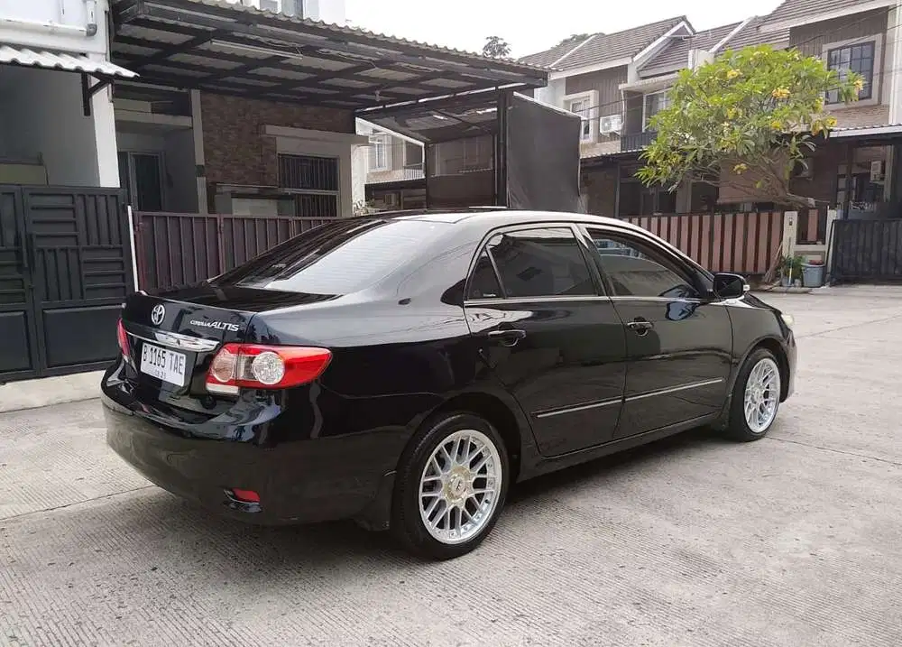 Toyota Corolla Altis 2013 Bensin