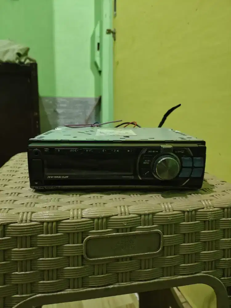 Head unit alpine