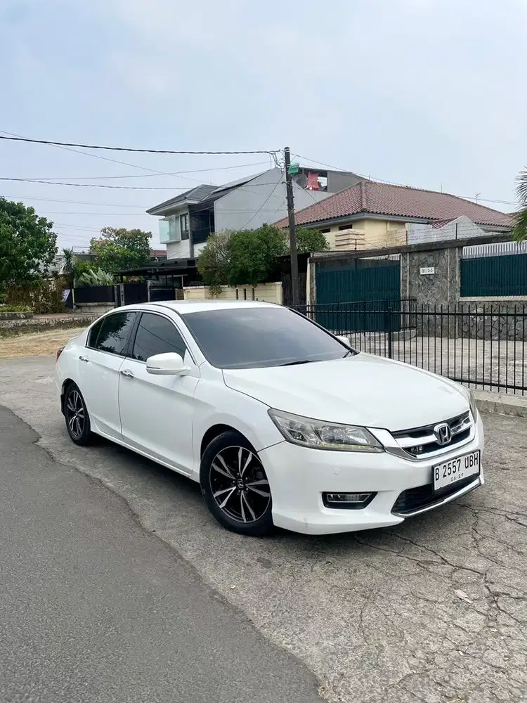 Honda Accord 2.4 Vtil 2014 Bensin
