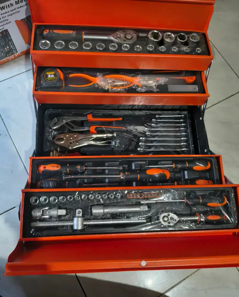 Toolbox allefix 85 pcs