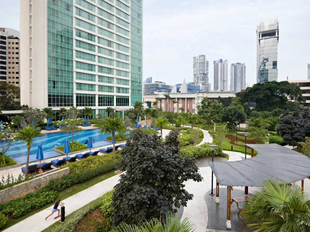 MUST SALE 2 bedrooms Sky Garden Apartment