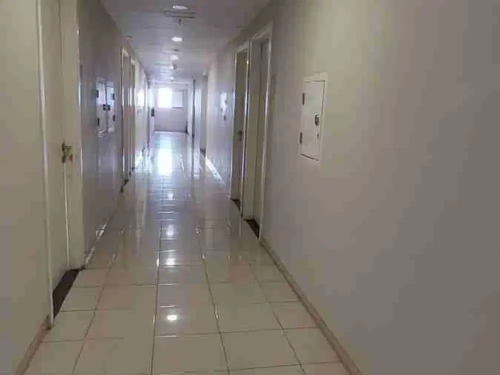 Unit Fresh Apartemen Springlake Summarecon Bekasi 2BR view pool