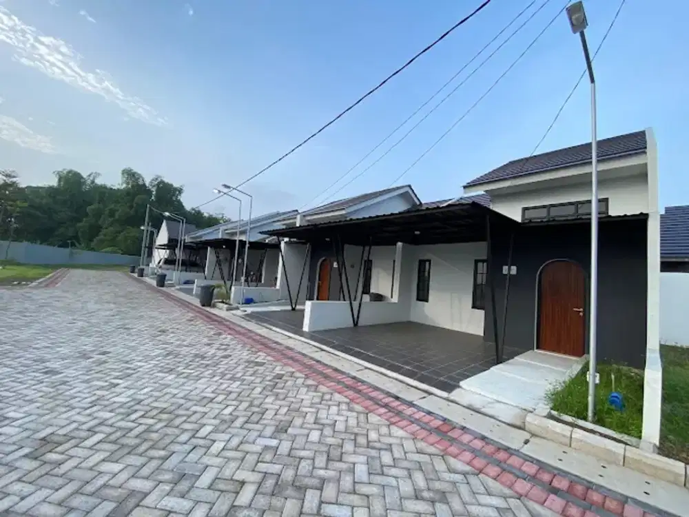 Rumah Driyorejo  selangkah dari tol Insani regency