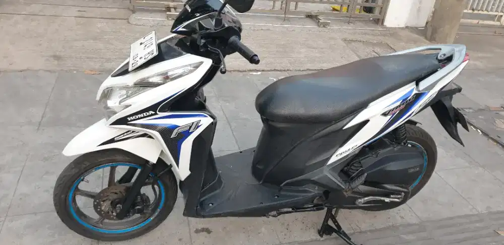 Vario 125 KZR th 2014 mulus pjk baru