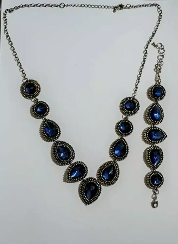 KALUNG GELANG VINTAGE KLASIK BATU KRISTAL