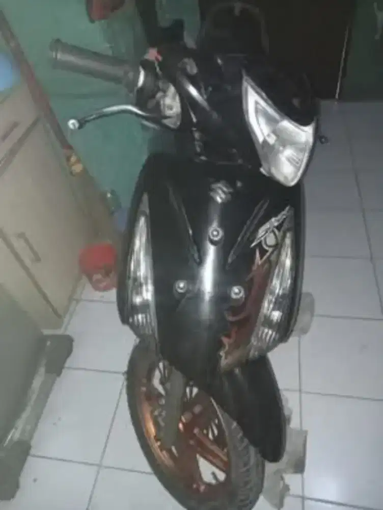 Suzuki Spin SR Tahun 2009