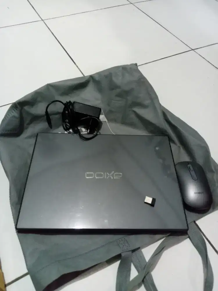 Laptop Axio mybook 14f