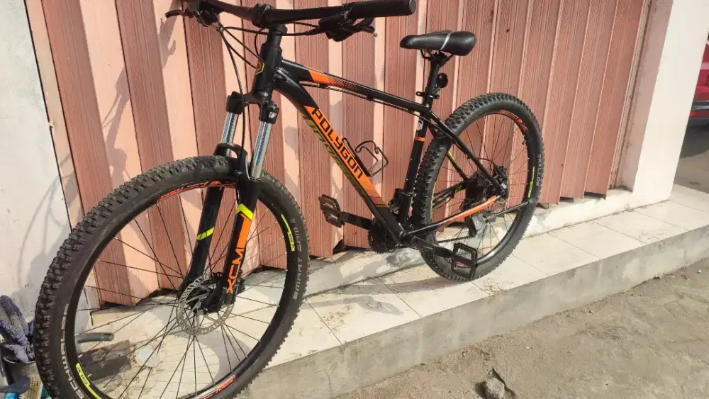 Polygon premier 5