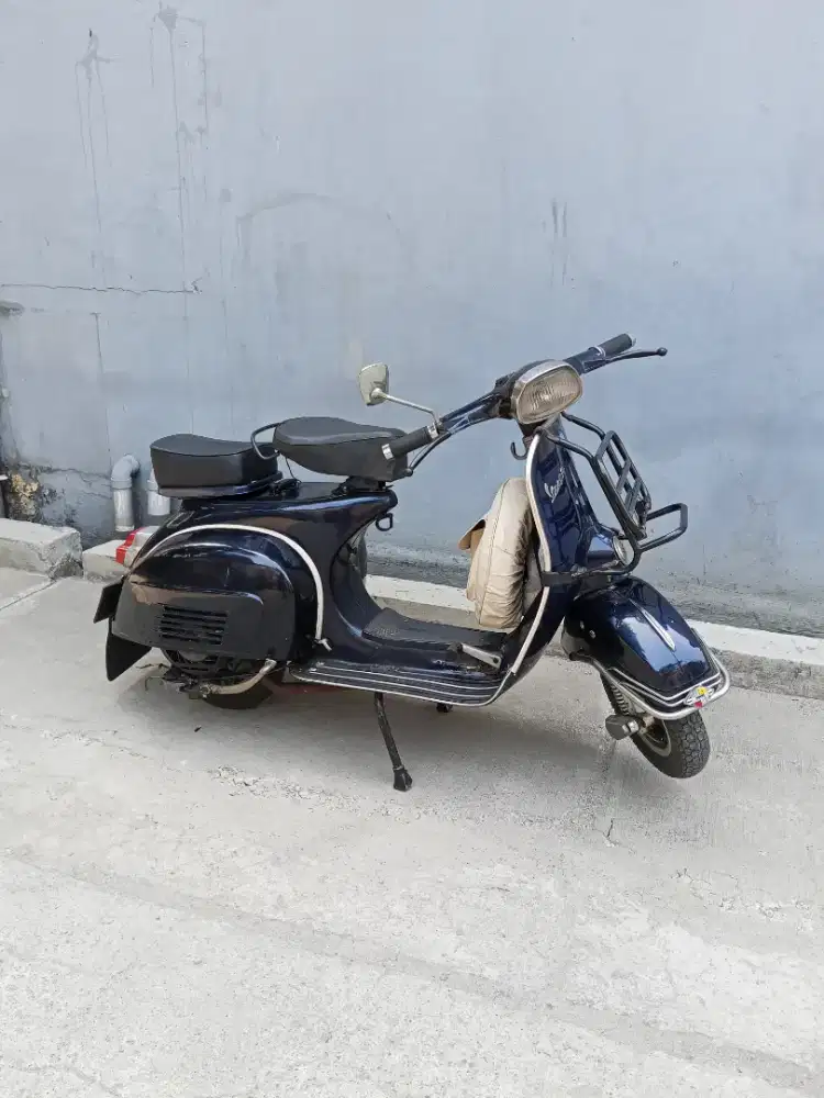 Vespa super 150 tahun 1976