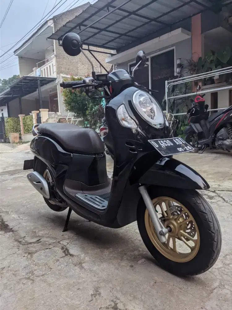 Honda Scoppy Prestige 2021 Black Komplit