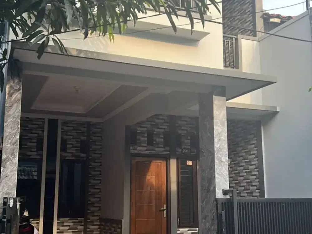 Dijual rumah cantik terawat langsung huni, di Bekasi Selatan