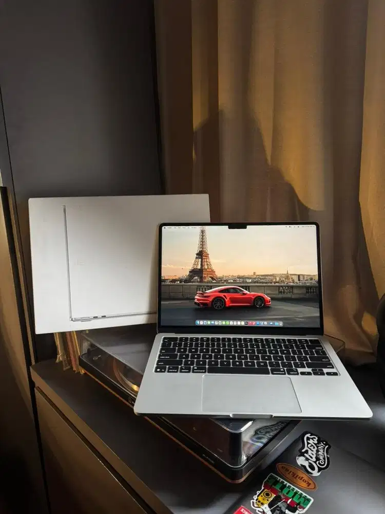 macbook air M4 13inch 16/256gb ibox