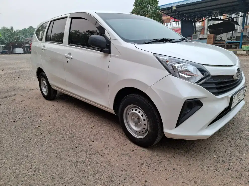 Mobil bekas rasa baru sigra 1.0 d m/t 2019, kondisi istimewa.