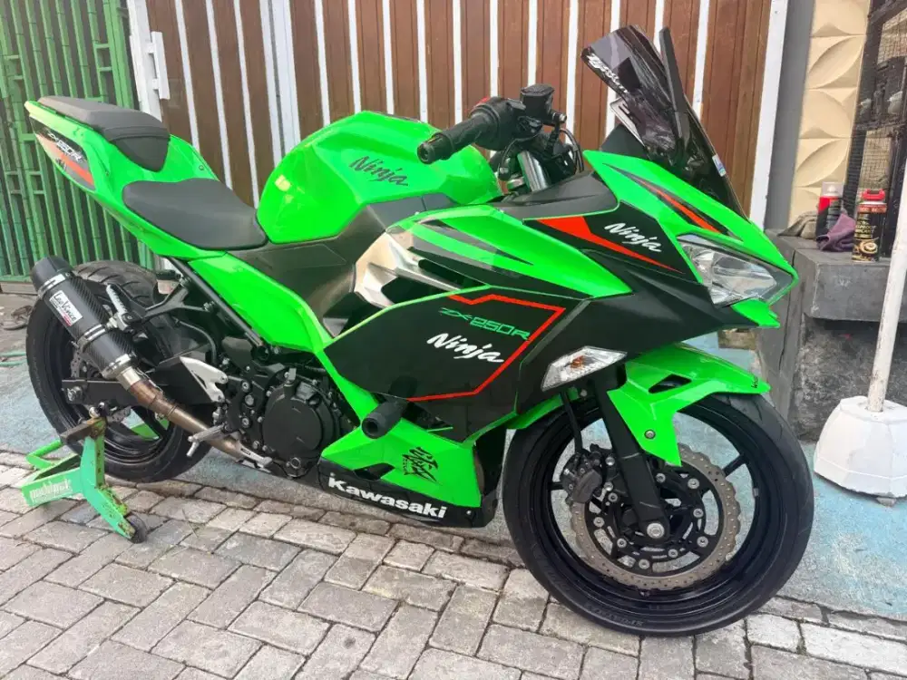 Ninja 250FI 2018 Simpanan