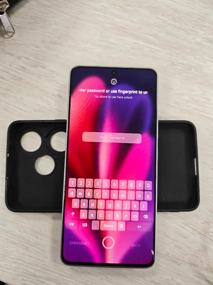 POCO F6 5G 12/512 GB TITANIUM